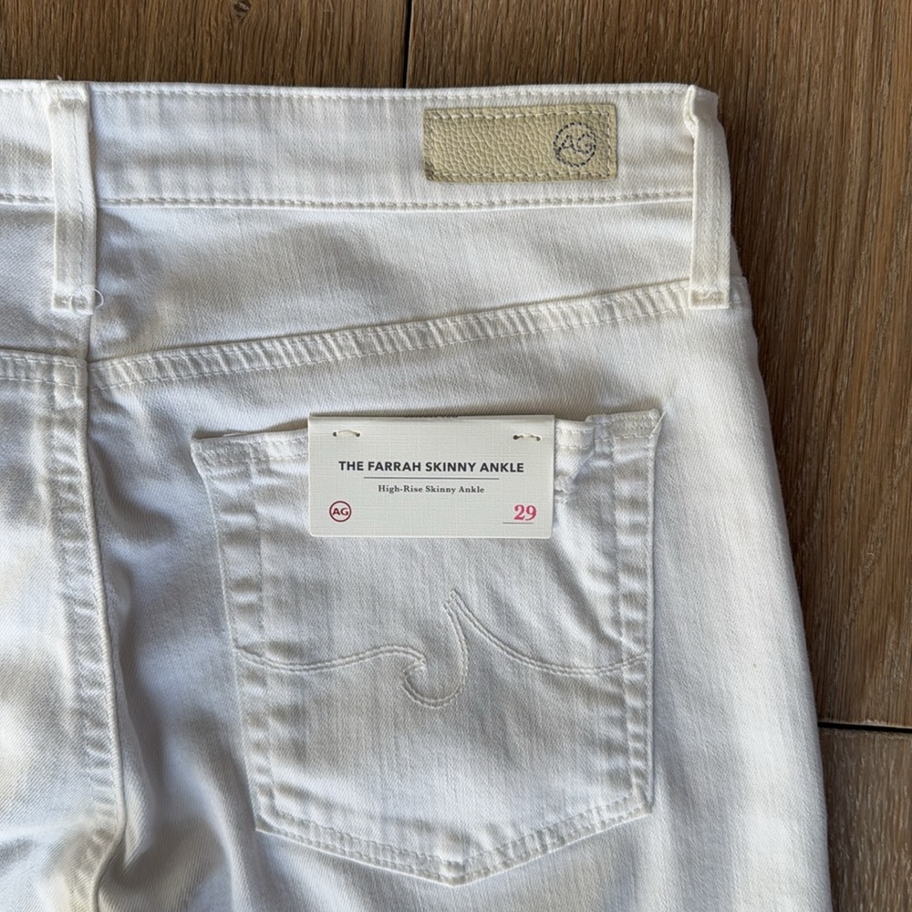 A.G. Denim NWT The Farrah Skinny High Rise Jean with Raw Hem in White // 29
